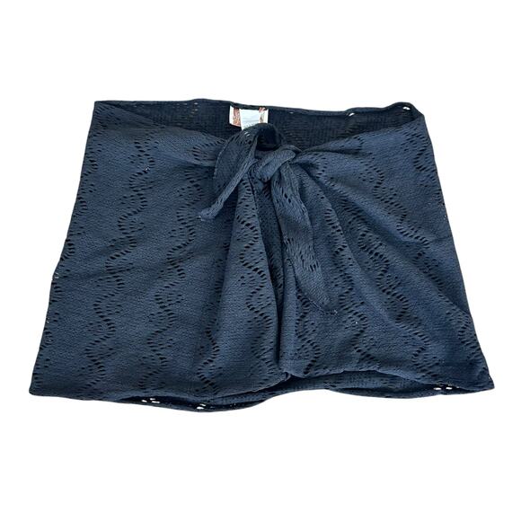 Vintage Sand Dollars Made in USA Black Sarong Bathing Suit Cover Sz M - Picture 1 of 3
